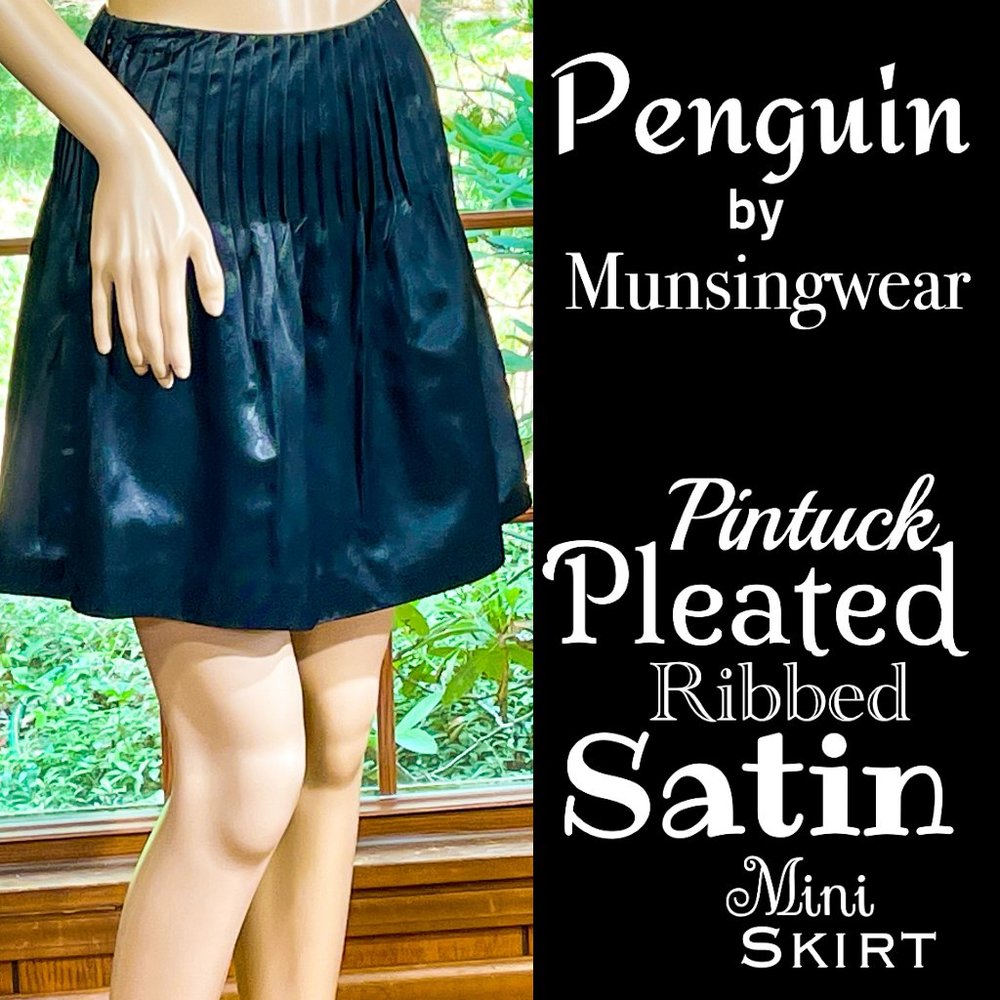 ▪️ORIGINAL PENGUIN▪️Black Pintuck Pleated Ribbed Satin Mini Skirt